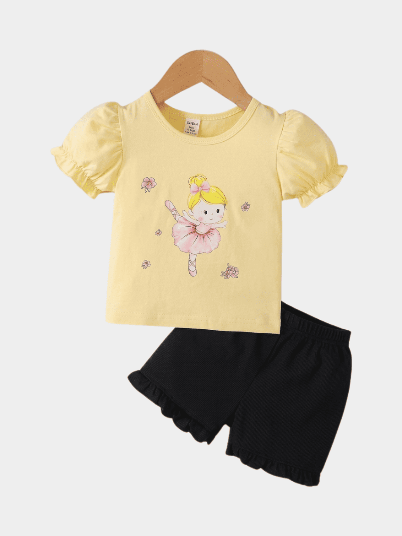 Girls Lovely Butterfly T-shirt And Shorts Set - ChildrenGoods