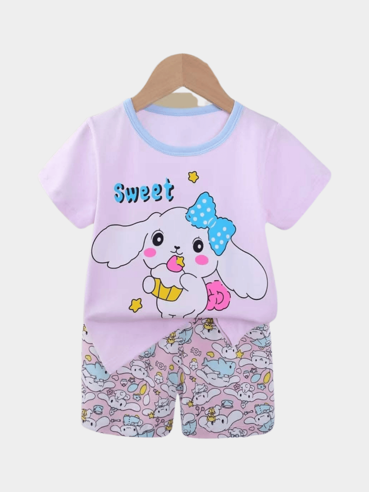 Girls Sweet Yellow T-shirt & Shorts Set - ChildrenGoods